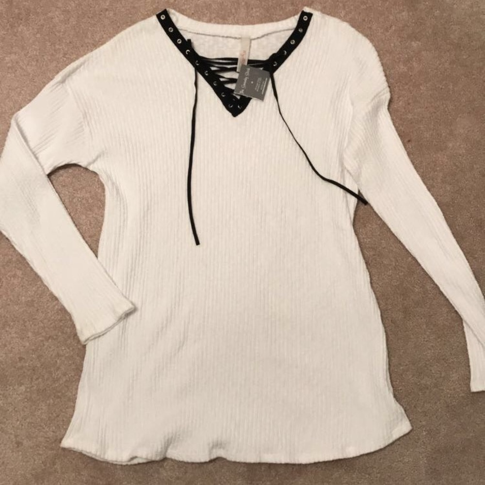 Maternity boutique top